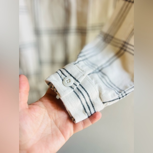 VANS Maty Plaid Flannel Shirt size XS - Picture 5 of 10